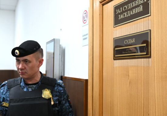 Избрание меры пресечения Э. Насрулаеву, подозреваемому в причастности к взрыву в Махачкале