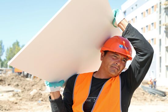 Строительство перинатального центра в Донецке