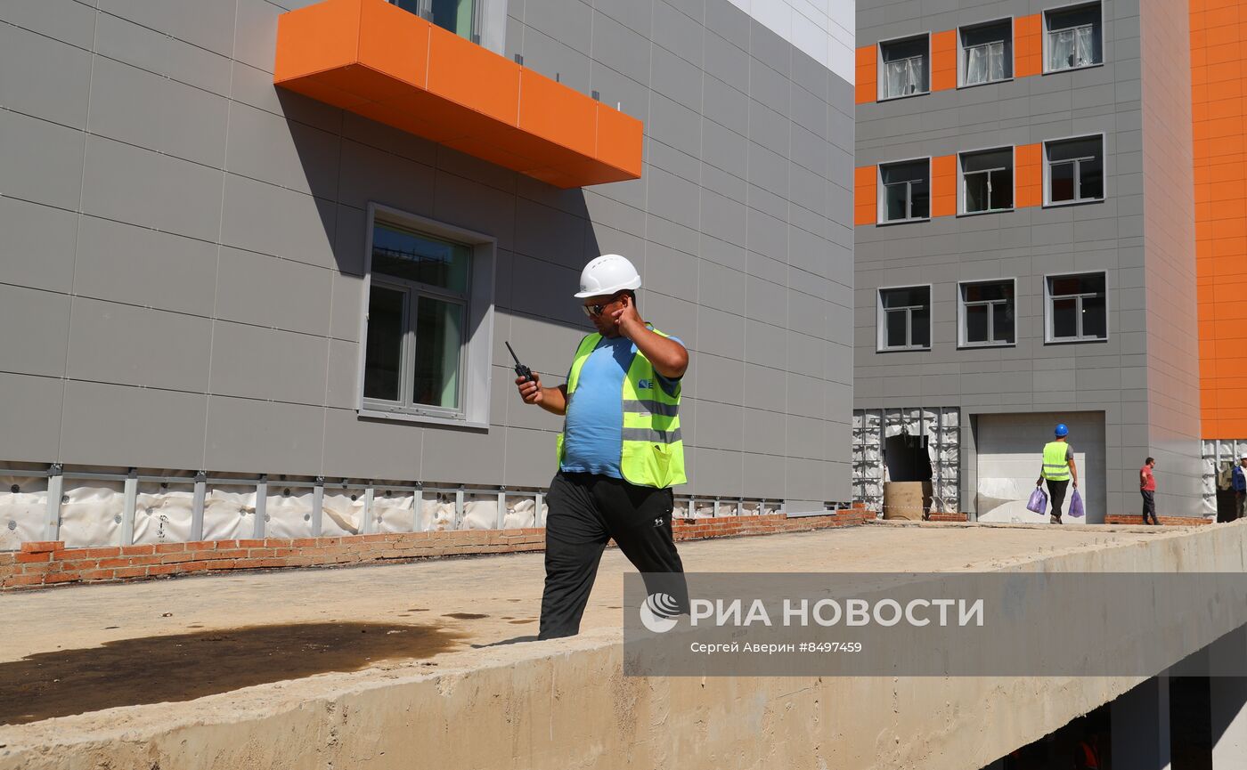 Строительство перинатального центра в Донецке