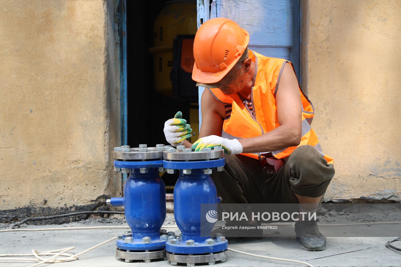 Строительные работы компании "Мосгаз" в Донецке