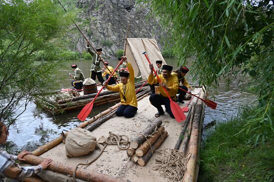 Исторический сплав отряда Бекетова в честь 370-летия  Забайкалья