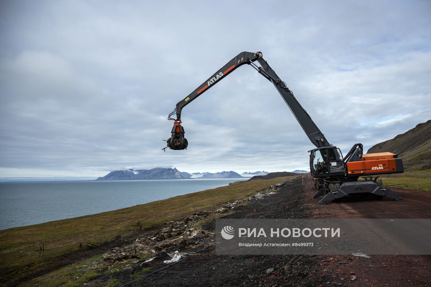 Город Баренцбург на архипелаге Шпицберген