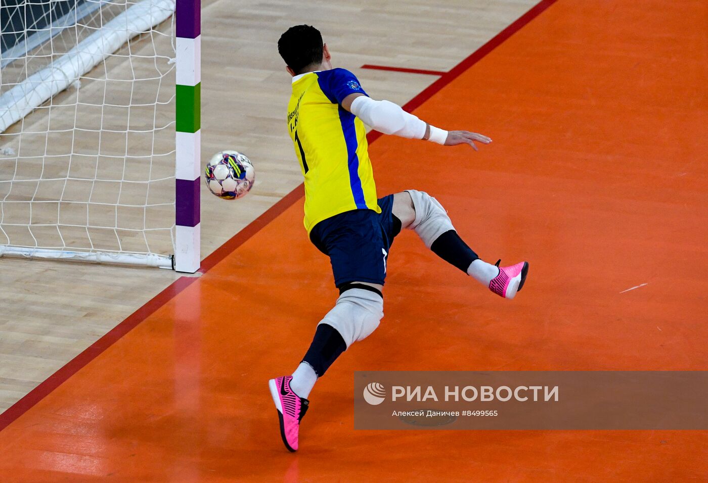 Международный фестиваль студенческого спорта. Мини-футбол