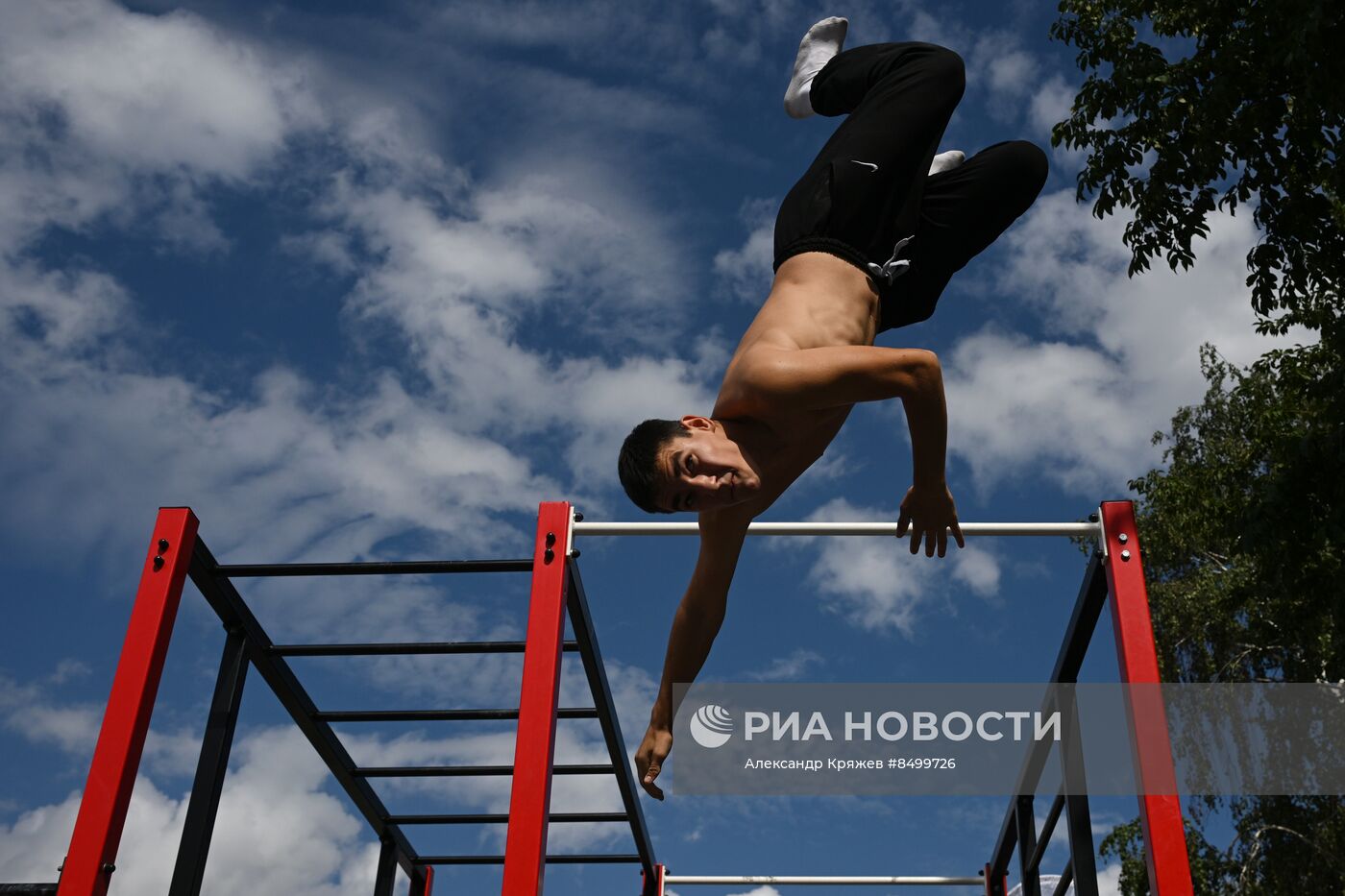 Фестиваль уличной культуры и экстремального спорта "Врывайся"