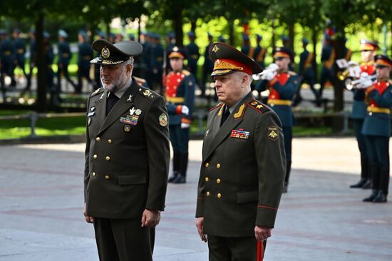 Военная делегация Исламской Республики Иран прибыла в Москву