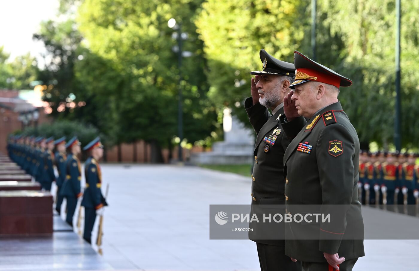 Военная делегация Исламской Республики Иран прибыла в Москву