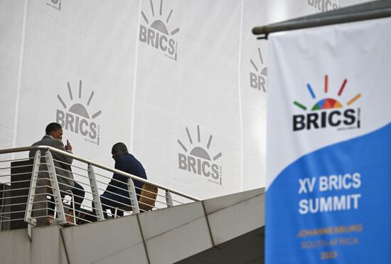 Подготовка к саммиту БРИКС в ЮАР