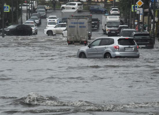 Ливень во Владивостоке