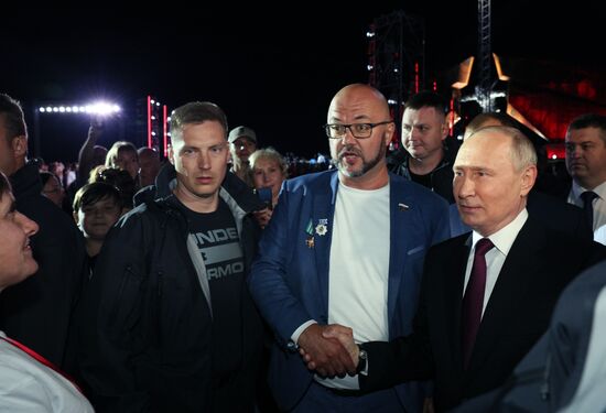 Президент РФ В. Путин принял участие в праздновании 80-летия победы в Курской битве