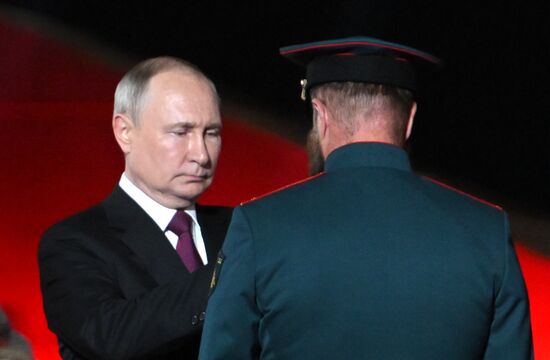 Президент РФ В. Путин принял участие в праздновании 80-летия победы в Курской битве