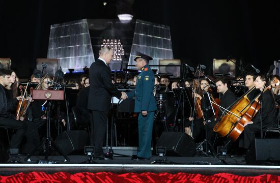 Президент РФ В. Путин принял участие в праздновании 80-летия победы в Курской битве