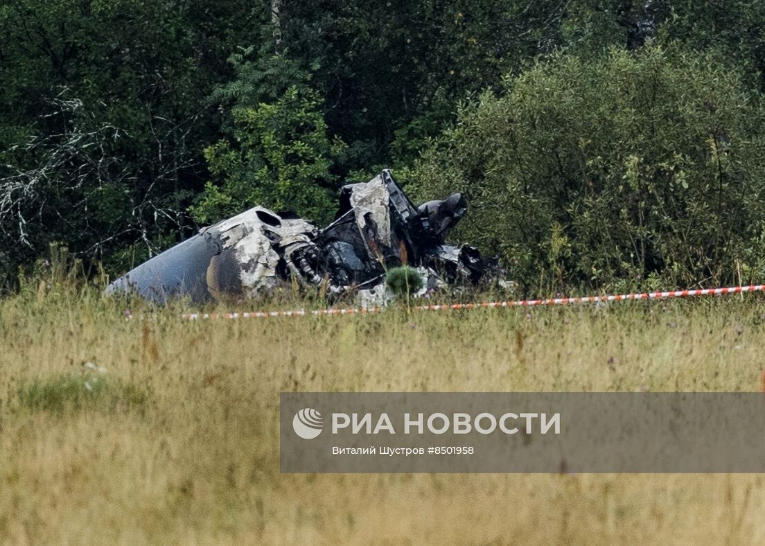 Частный самолет потерпел крушение в Тверской области