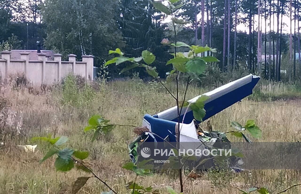 Частный самолет потерпел крушение в Тверской области