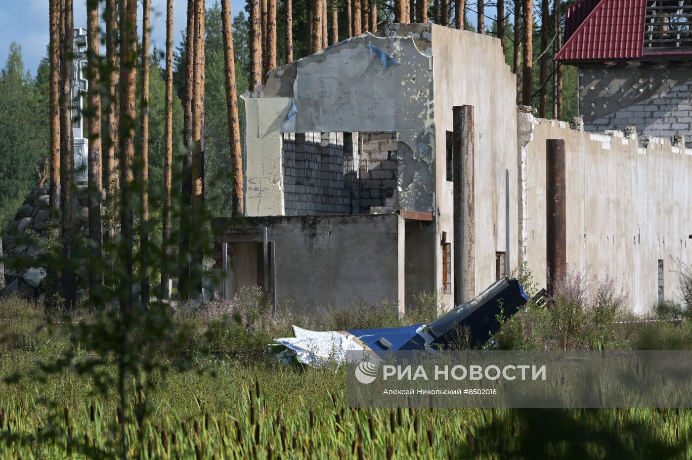 Частный самолет потерпел крушение в Тверской области