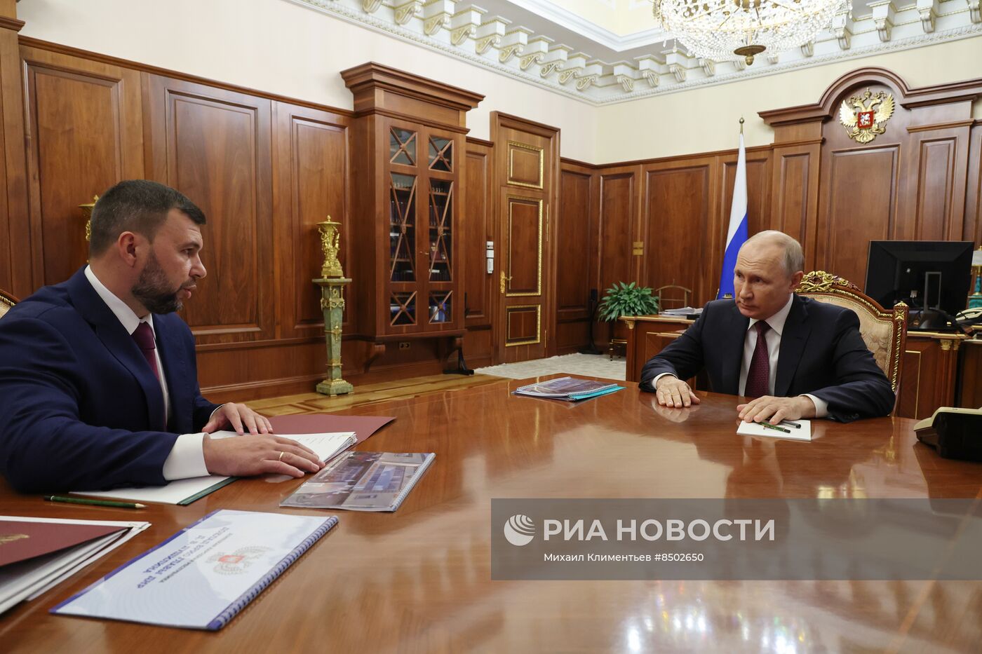 Встреча президента РФ В. Путина и врио главы ДНР Д. Пушилина