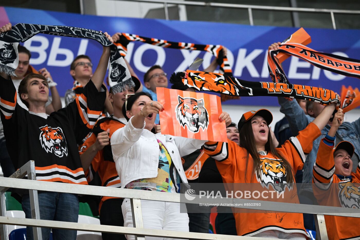 Хоккей. Кубок мэра Москвы. Матч ЦСКА - "Амур"