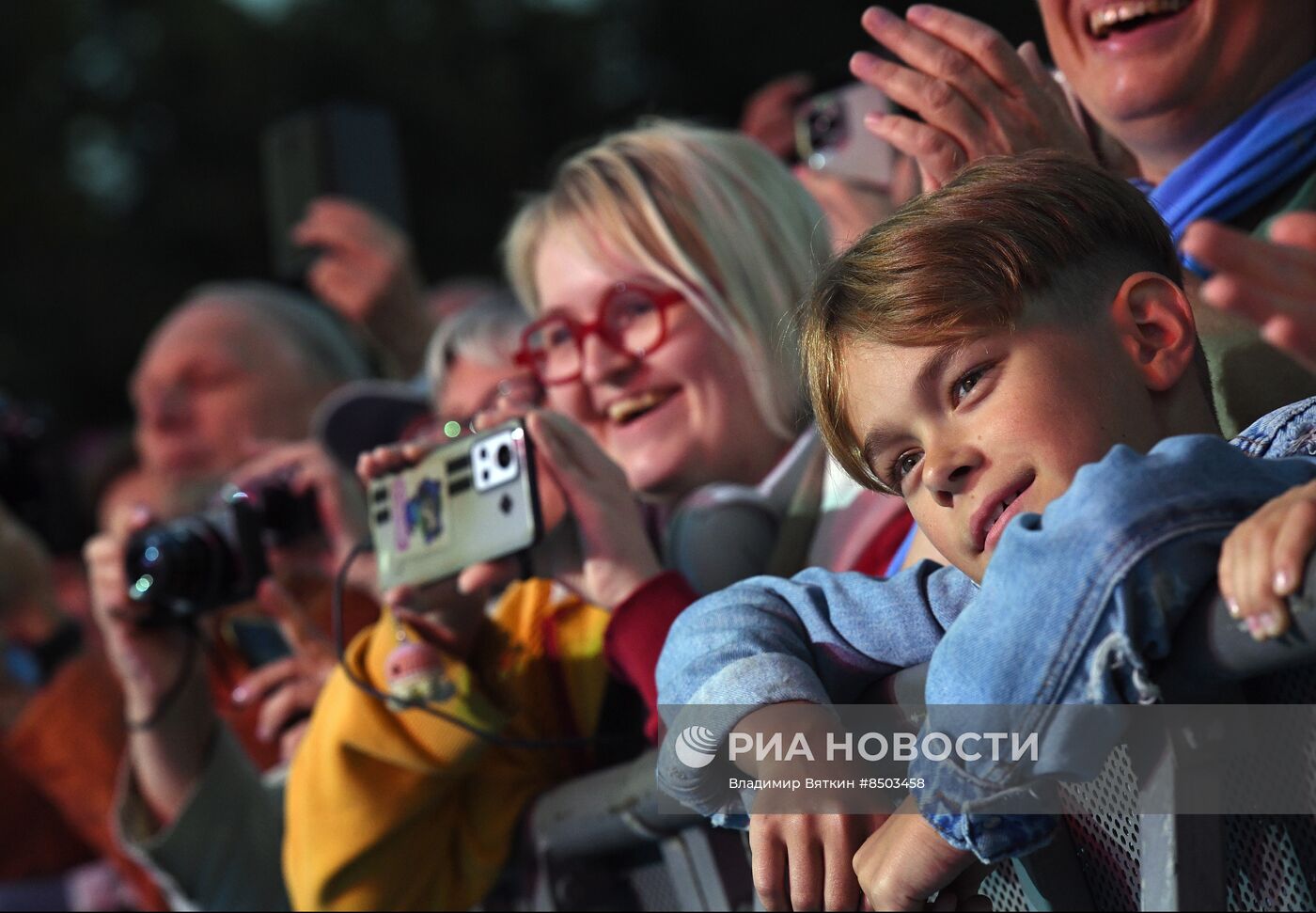 Выступление группы барабанщиков "Нобуси"