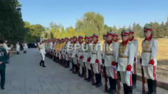 На мемориале в Кишиневе все готово к возложению цветов руководством страны