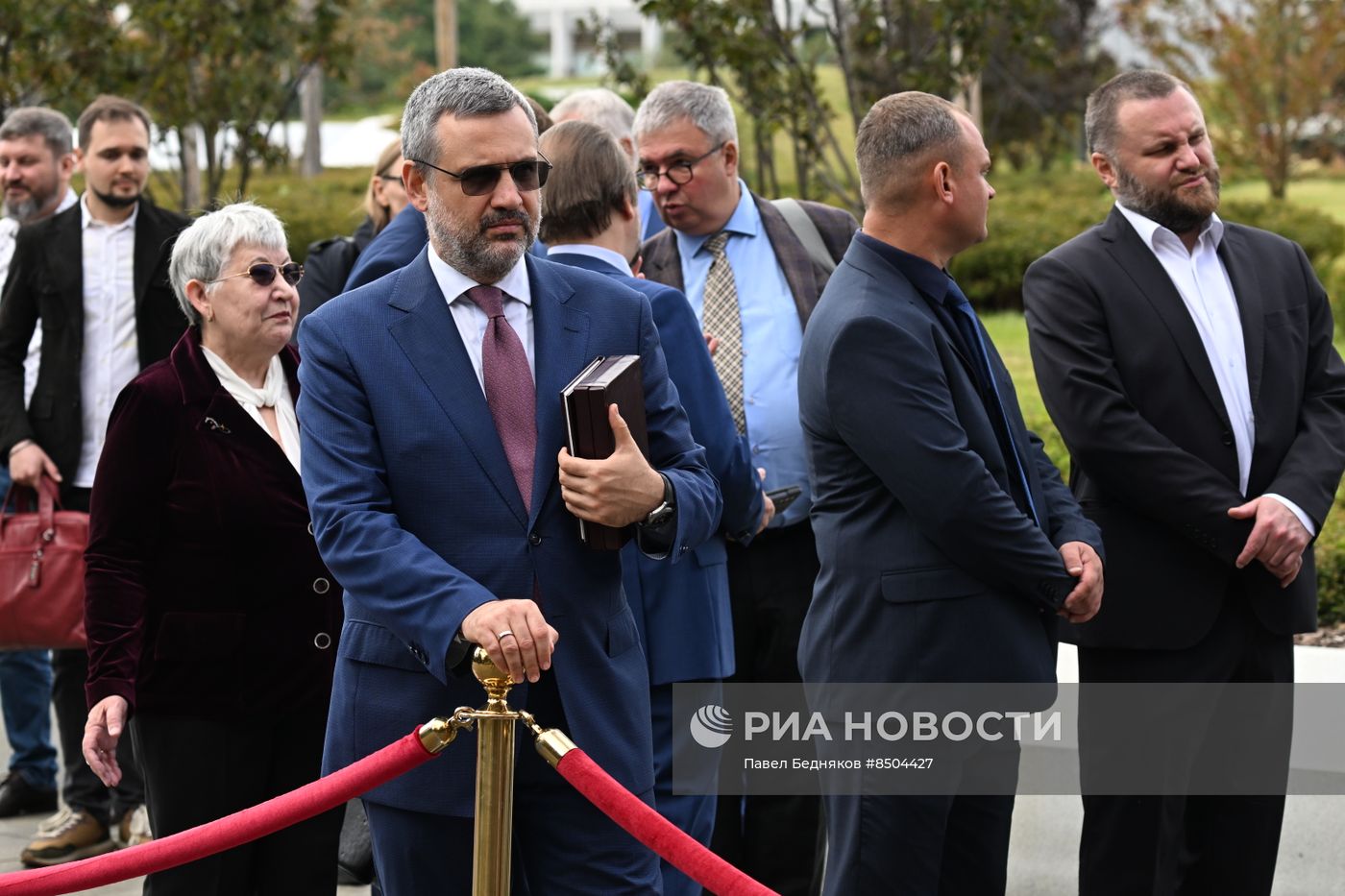 Патриарх Кирилл освятил икону на Спасской башне Кремля