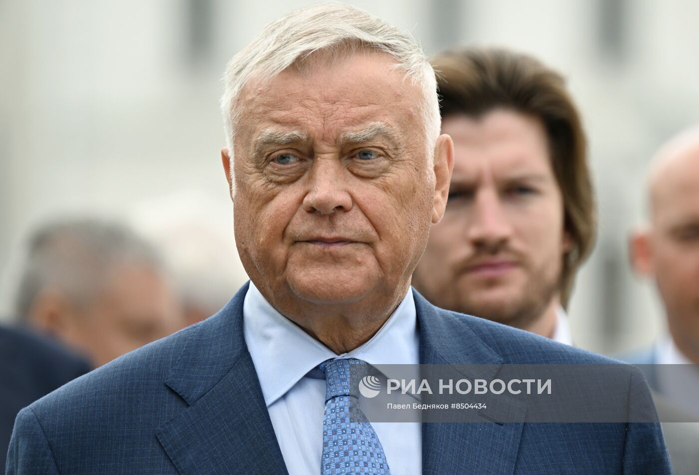 Патриарх Кирилл освятил икону на Спасской башне Кремля