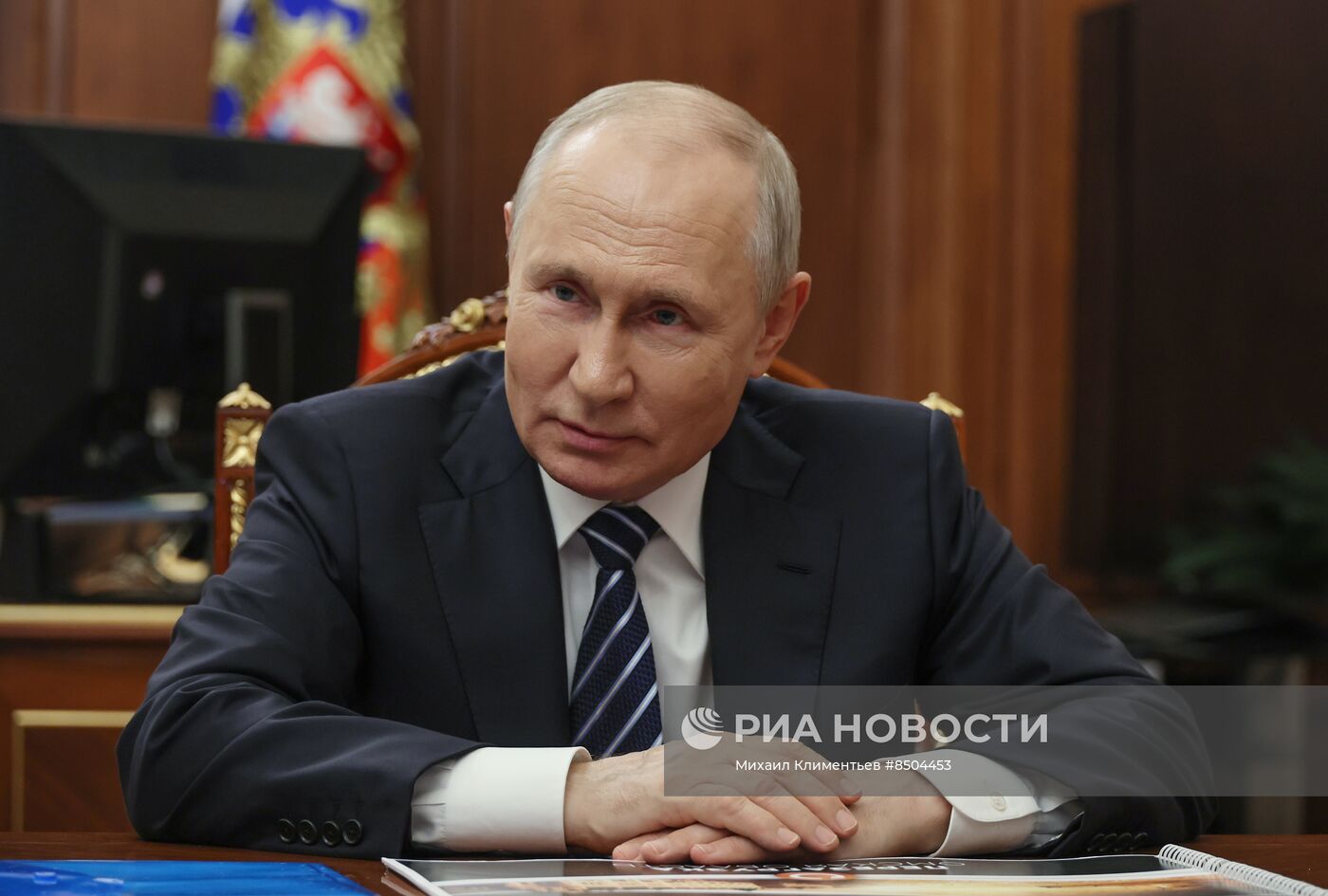 Встреча президента РФ В. Путина и врио губернатор Омской области В. Хоценко
