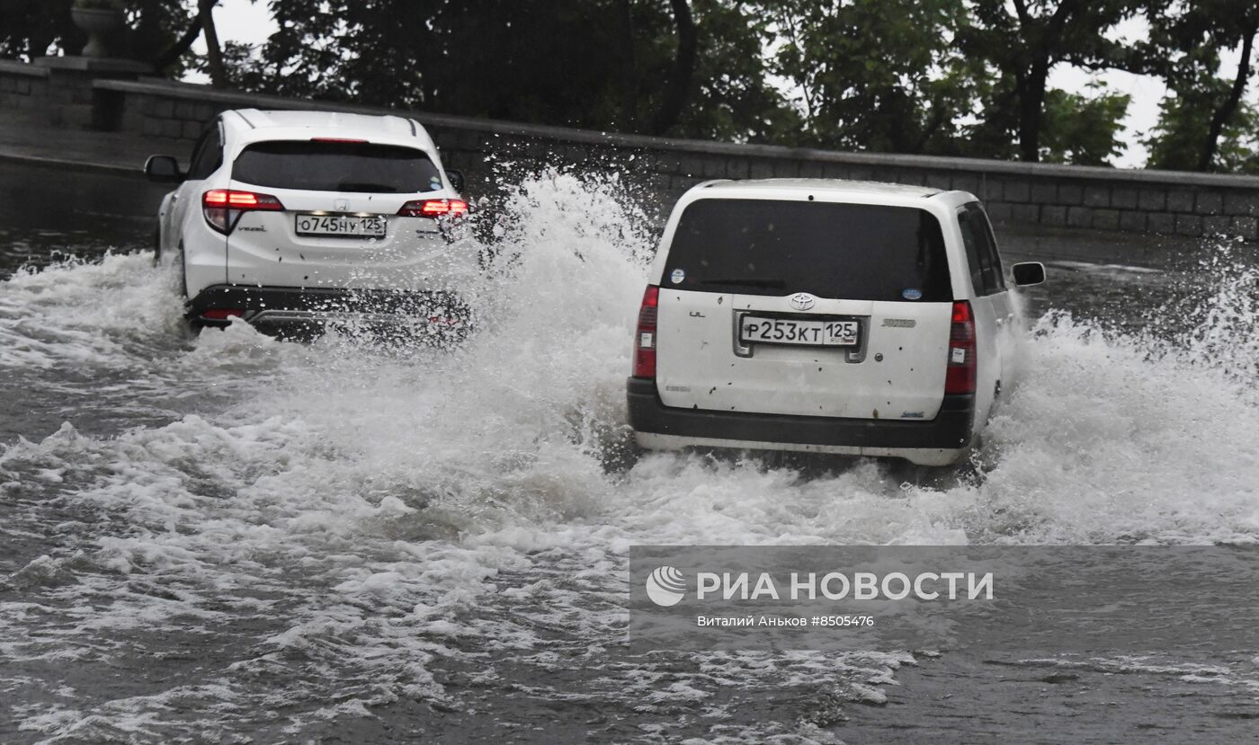 Владивосток накрыл очередной циклон