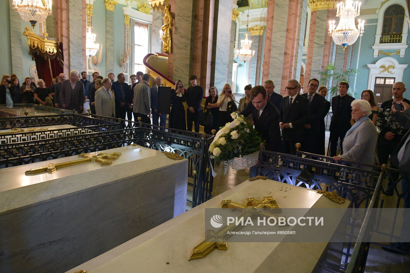 Мероприятия по случаю открытия 268-го сезона в Александринском театре в Петербурге