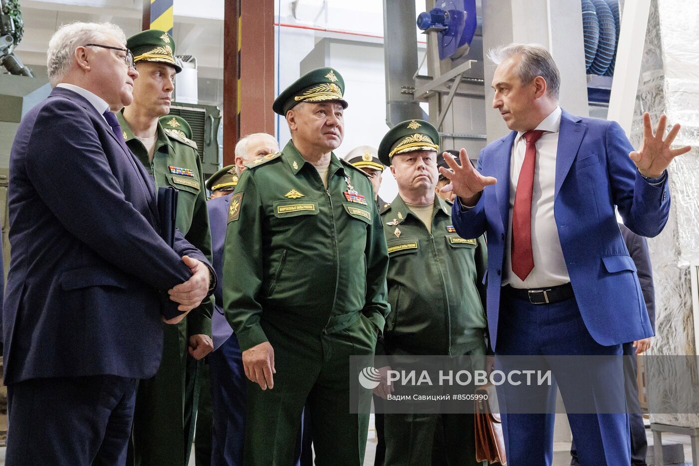 Министр обороны С. Шойгу посетил Тульскую область