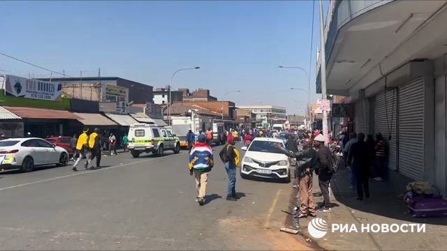 Причиной пожара в ЮАР могло стать незаконное подключение к электросети