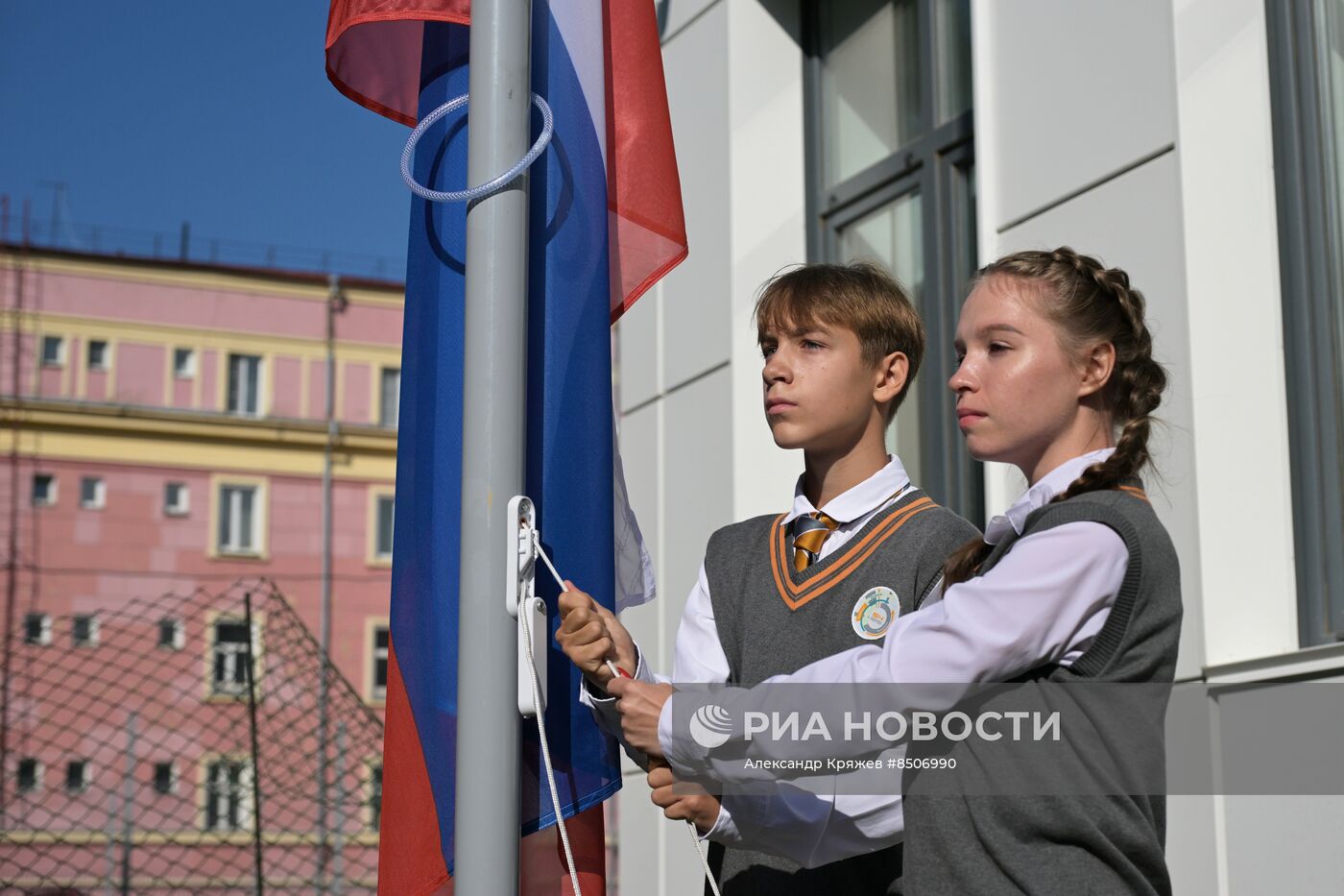 Начало нового учебного года в школах России 