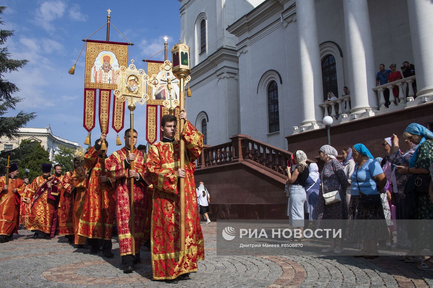 В Симферополь прибыли мощи Георгия Победоносца