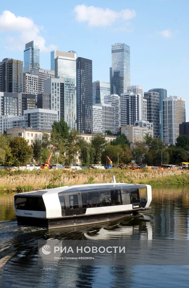 Шлепихинская набережная