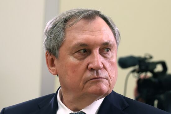 Президент РФ В. Путин провёл совещание по вопросу реализации проекта "Мурманский СПГ"