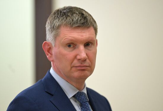 Президент РФ В. Путин провёл совещание по вопросу реализации проекта "Мурманский СПГ"