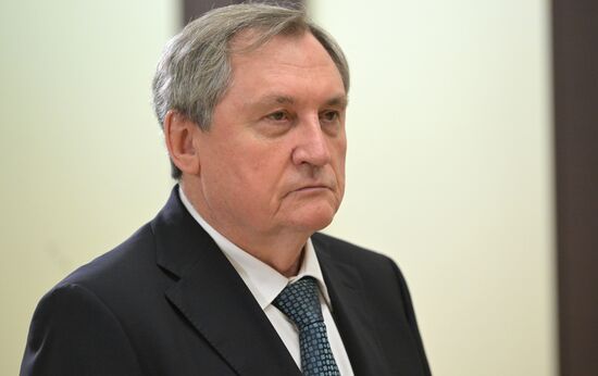 Президент РФ В. Путин провёл совещание по вопросу реализации проекта "Мурманский СПГ"