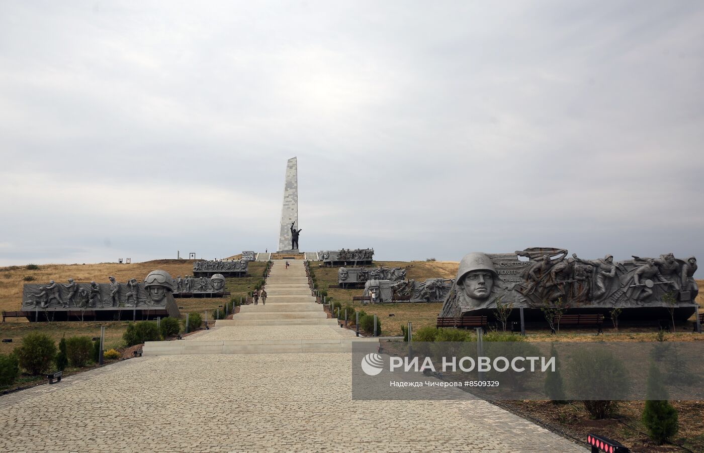 Реконструкция мемориального комплекса Саур-Могила