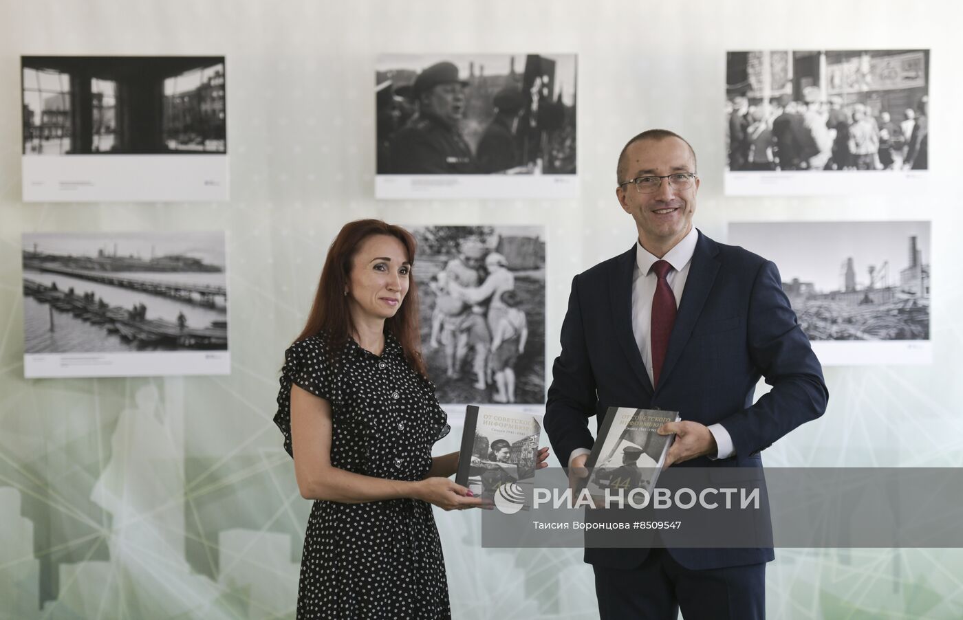 Фотовыставка "Освобождение. Донецк" в Донецком краеведческом музее