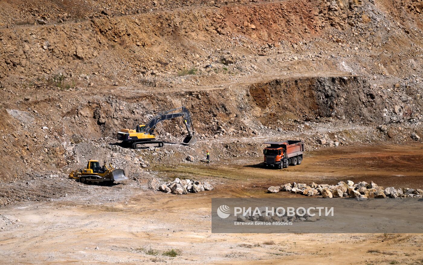 Предприятие "Аккерман цемент" в Оренбургской области