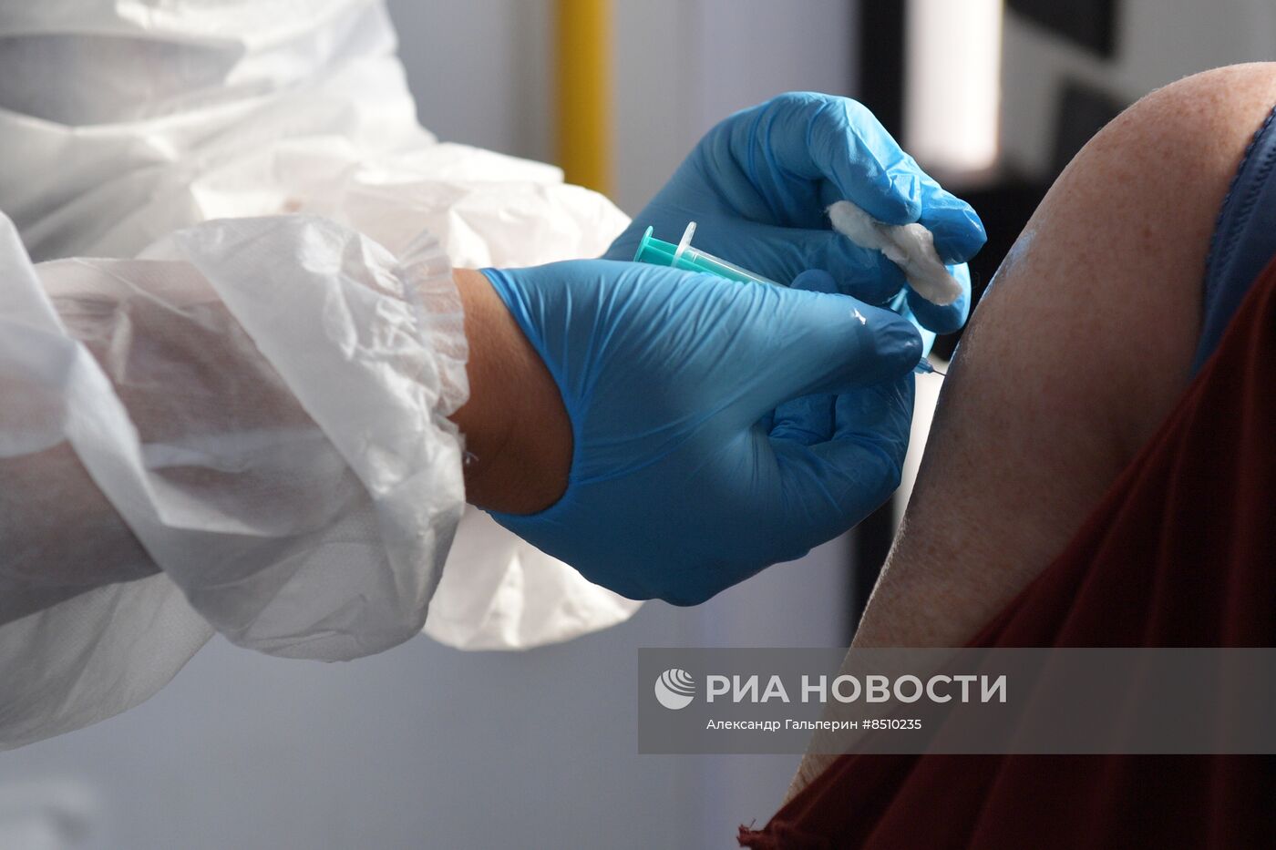 Старт кампании по вакцинации от гриппа в Петербурге