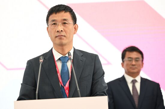 Международный бизнес-форум "Ростки" в Казани