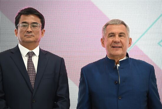 Международный бизнес-форум "Ростки" в Казани