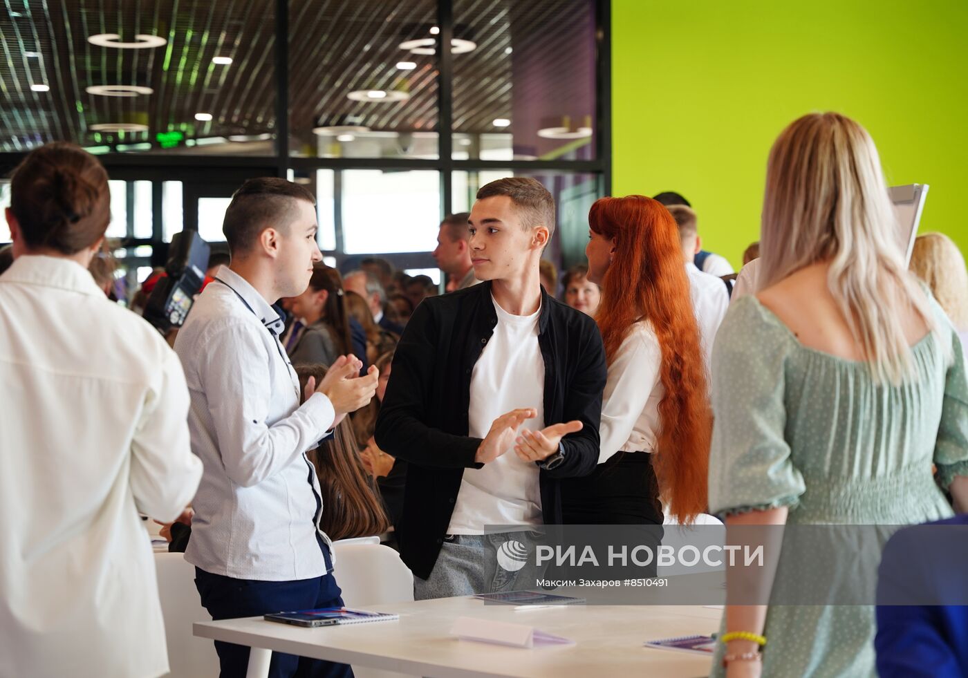 В Луганске открыли Дом молодежи