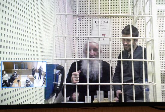 Заседание суда по делу об экстремизме в отношении экс-схиигумена Сергия (Н. Романова) и В. Могучева 