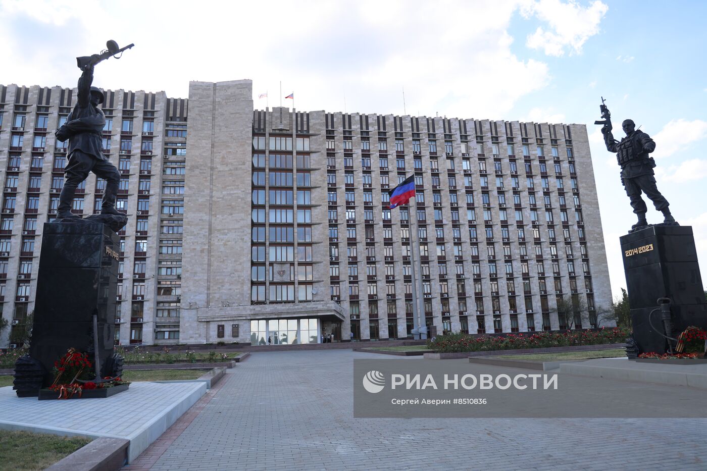 Мемориальный комплекс защитникам Донбасса в Донецке