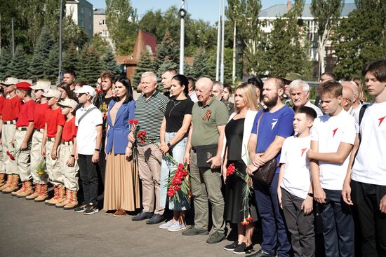 Митинг в Мариуполе ко дню освобождения Донбасса
