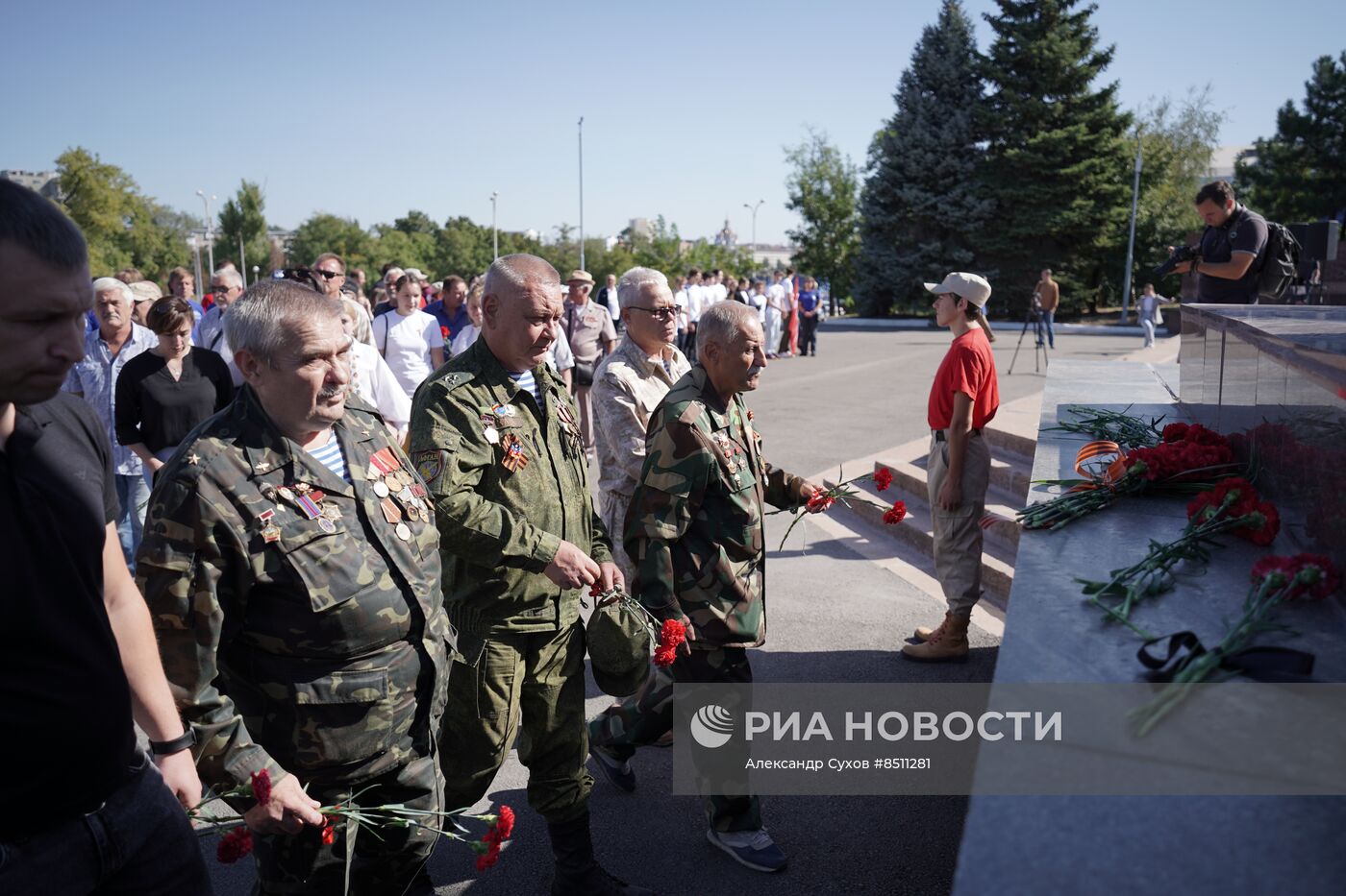 Митинг в Мариуполе ко дню освобождения Донбасса