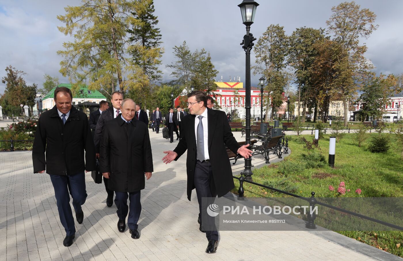 Рабочая поездка президента РФ В. Путина в Приволжский федеральный округ