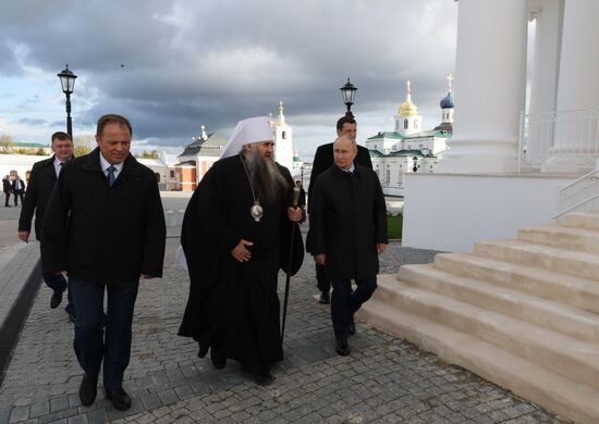 Рабочая поездка президента РФ В. Путина в Приволжский федеральный округ