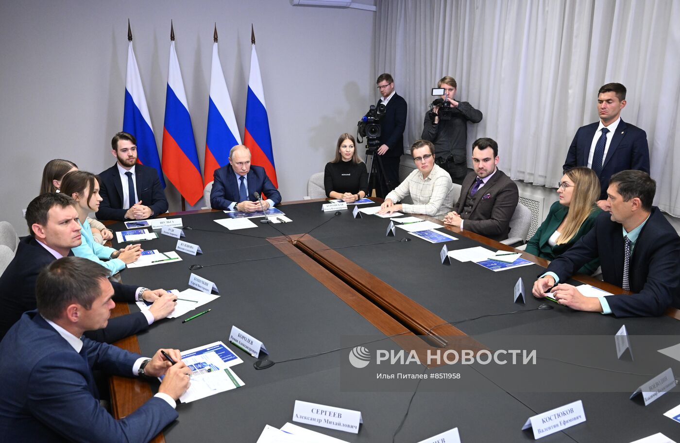 Рабочая поездка президента РФ В. Путина в Приволжский федеральный округ