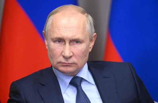 Рабочая поездка президента РФ В. Путина в Приволжский федеральный округ